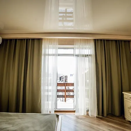 Πανσιόν августин 4*