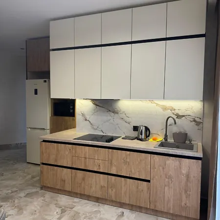 августин Πανσιόν Solochin