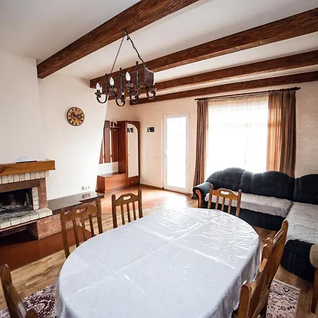 Maison d'hôtes августин 3*